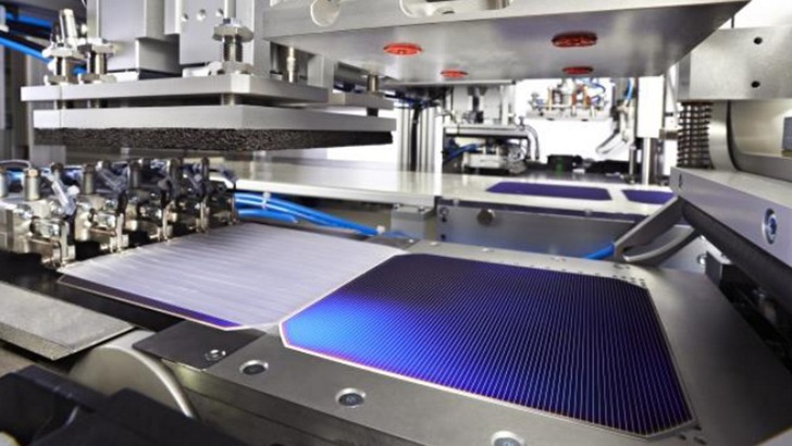 In ZUkunft könnten die Solarzellen im Rotationsdruckverfahren metallisiert werden. Das würde viel Zeit und Material sparen. - © Meyer Burger
