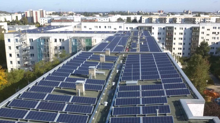 Das gelbe Viertel in Berlin ist schon gut mit Solarmodulen bestückt.