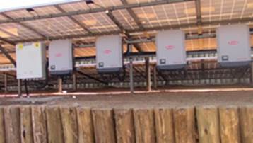 In Koopertaion mit Vicron Energy hat Fronius bereits ein Inselnetz in Kenia aufgebaut.