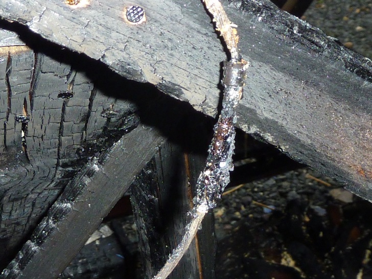 Kurzschlussleitung zum Schutz vor Überspannung.