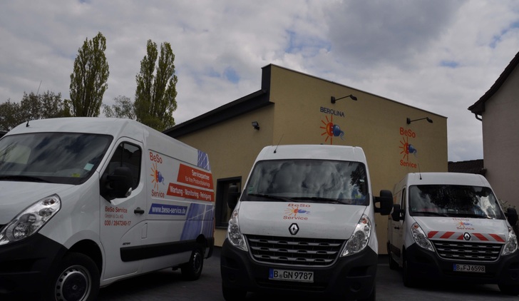 Das GPS-gestützte Tracking­system zeigt dem Fuhrparkchef, wo sich welche Fahrzeuge befinden. Er kann sie kostensparender dirigieren.