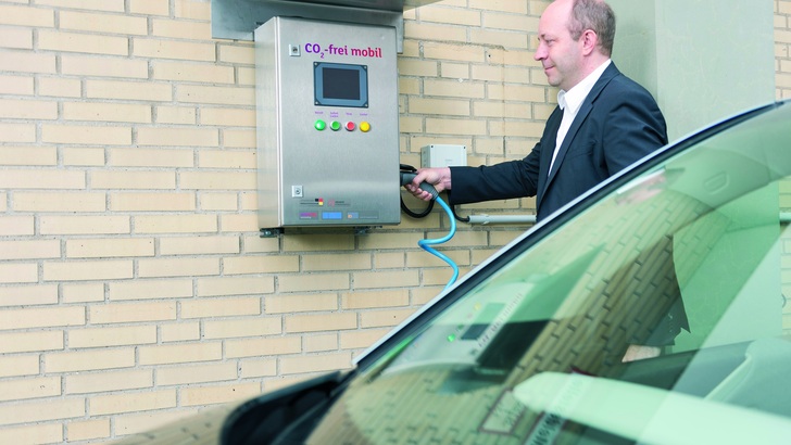 Die Car Connect Box steuerte die Ladevorgänge.
