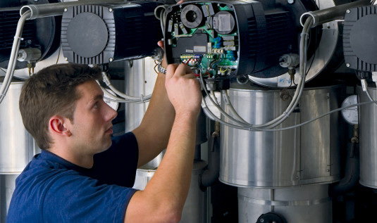 Wie viel die Handwerker verdienen, hängt von mehreren Faktoren ab. - © Grundfos
 Wie viel die Handwerker verdienen, hängt von mehreren Faktoren ab.