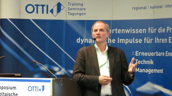 Im vergangenen Jahr referierte Holger Krawinkel von der MVV zu neuen Geschäftsmodellen für Stadtwerke und Energieversorger.