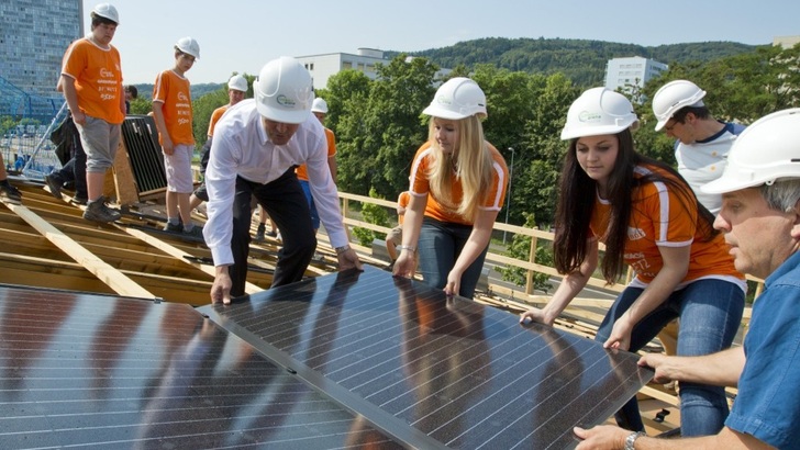 Die Energiestrategie ist nicht der große Wurf, beseitigt aber die Hängepartie, in der sich die Branche derzeit befindet.