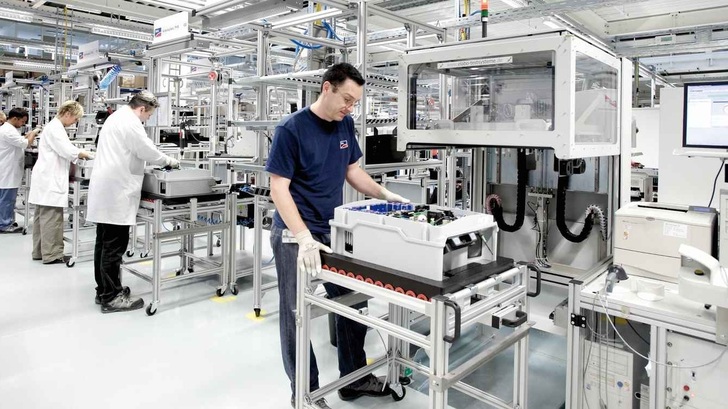 Läuft wieder: Der Konzern verkauft mehr Umrichter - nach Leistung gemessen. - © SMA
 Läuft wieder: Der Konzern verkauft mehr Umrichter - nach Leistung gemessen.