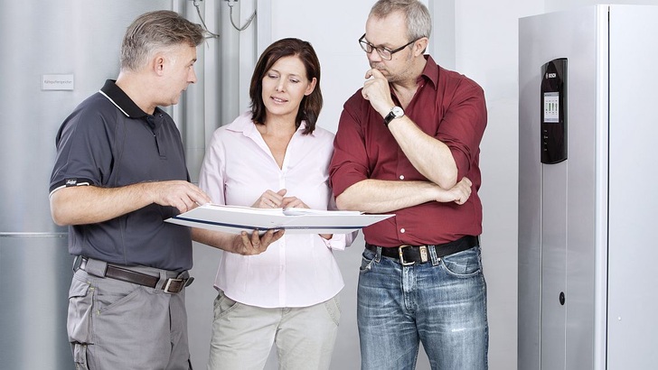 Lithiumspeicher kann man effektiver nutzen, weil man sie bis 80 oder 90 Prozent entladen kann.