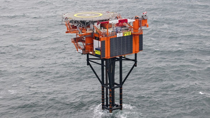 Erdgasbohrung in der Nordsee: Die P11-E von Oranje-Nassau Energie ist eine der ersten Förderplattformen, die hauptsächlich mit Ökostrom versorgt wird.