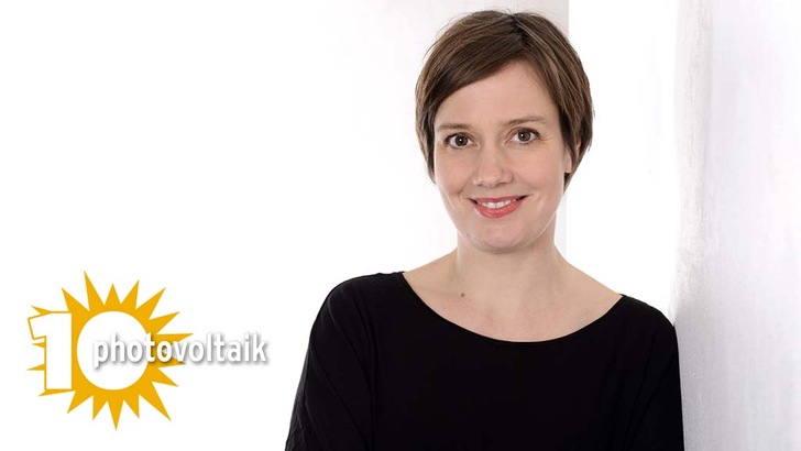 Unsere aufmerksamste Leserin: Andrea Mayer. Sie korrigiert unsere Texte, bevor sie in Druck gehen.