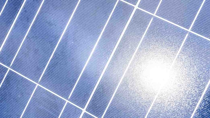 Ein Blendgutachten gefällig? - © TÜV Rheinland
 Ein Blendgutachten gefällig?