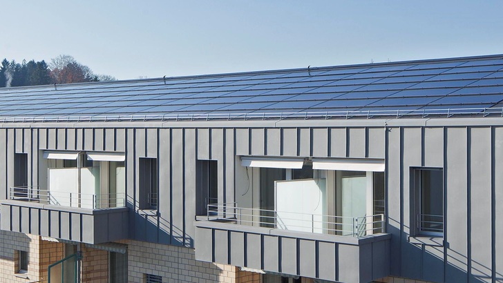 Neuheit von Kioto Solar: Module mit nicht reflektierendem Solarglas.