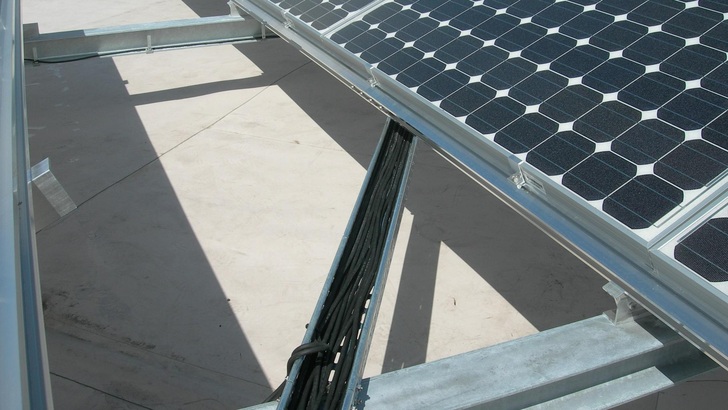 Die Ummantelung macht den Unterschied: Kabel von Prysmian sind erdverlegbar. - © Prysmian
 Die Ummantelung macht den Unterschied: Kabel von Prysmian sind erdverlegbar.