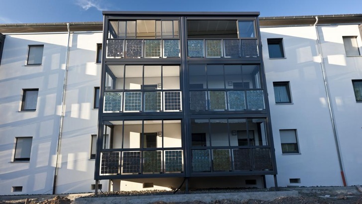 Die Module sind in unterschiedlichen Optiken erhältlich.