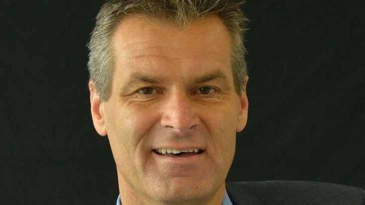 Sjef de Bruijn gehört zur Geschäftsleitung der Ernst Schweizer AG in Hedingen und leitet die Solarsparte.
