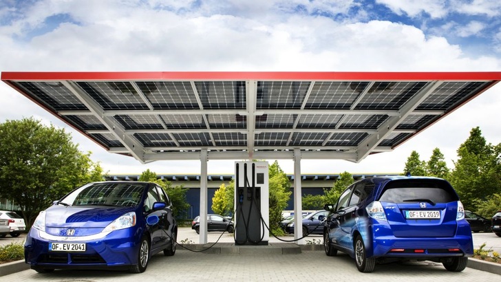 Honda hat damit begonnen, seine Fahrzeuge auf E-Antriebe umzustellen. - © Honda
 Honda hat damit begonnen, seine Fahrzeuge auf E-Antriebe umzustellen.