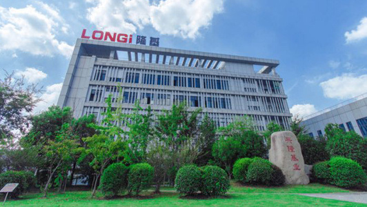 Die Entwickler in Shanghai haben sich auf die monokristalline PERC-Technologie konzentriert. - © Longi Solar
