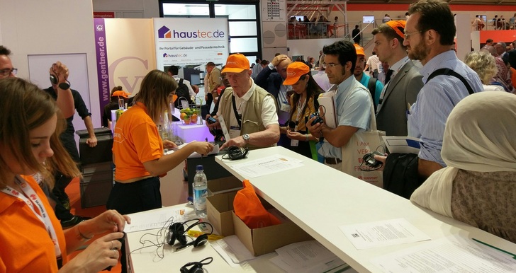 Reger Andrang am Treffpunkt in Halle B1.209