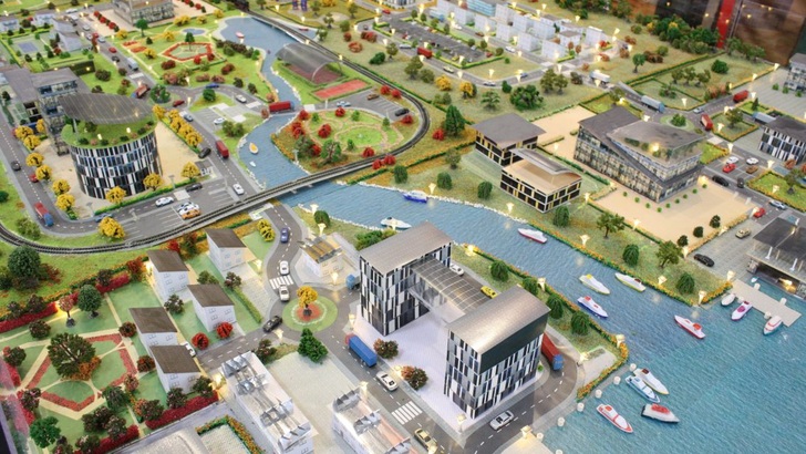 PV Guided Tours: Starken Schub erhält die Solarbranche durch die Elektromobilität.