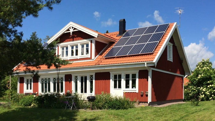 Typische Einbausituation der Solarkomponenten in Skandinavien. - © Ecokraft
