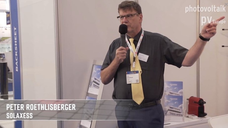 Peter Roethlisberger von Solaxess verrät das Geheimnis der weißen Module.