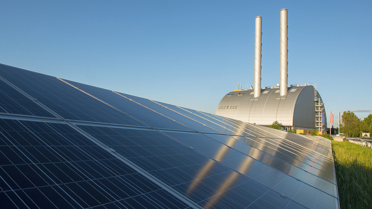 Die Energiewende braucht Investitionen von Bürgern und Unternehmen. Das geht auch über Bürgersolarkraftwerke wie hier in der Wiener Rosiwalgasse.