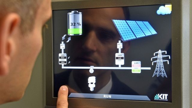 Neu: Investoren erhalten für netzdienliche Ladestationen für Elektrofahrzeuge einen Bonus von 500 Euro.