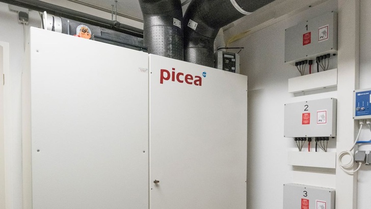 Einbau des Picea-Systems im Heizungskeller.