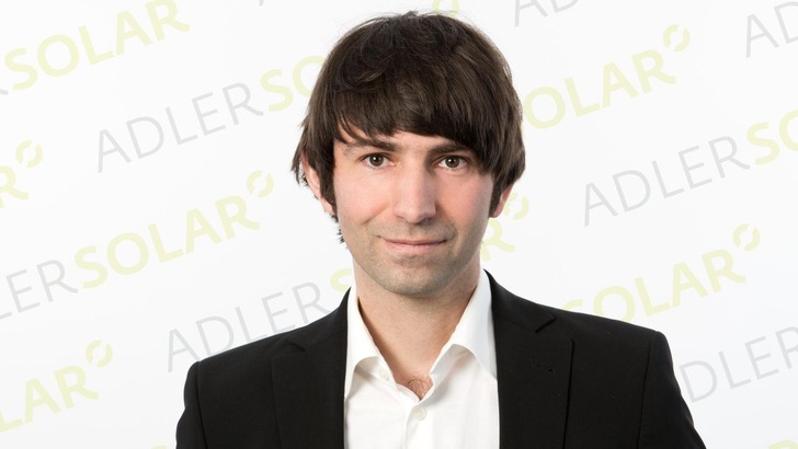 Tobias Brack ist bei Adler Solar im O&M-Geschäft tätig.