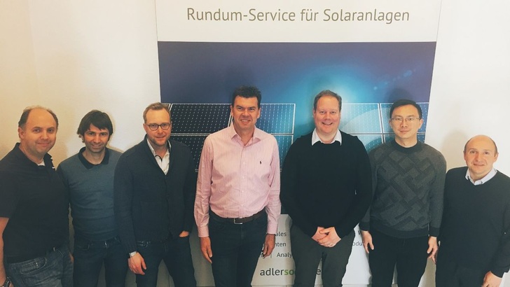 Wechselrichterhersteller Goodwe lässt den Kundenservice in der DACH-Region über Adler Solar abwickeln.