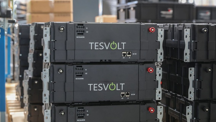 Mit der neuen Gigafab bäckt Tesvolt große Brötchen.