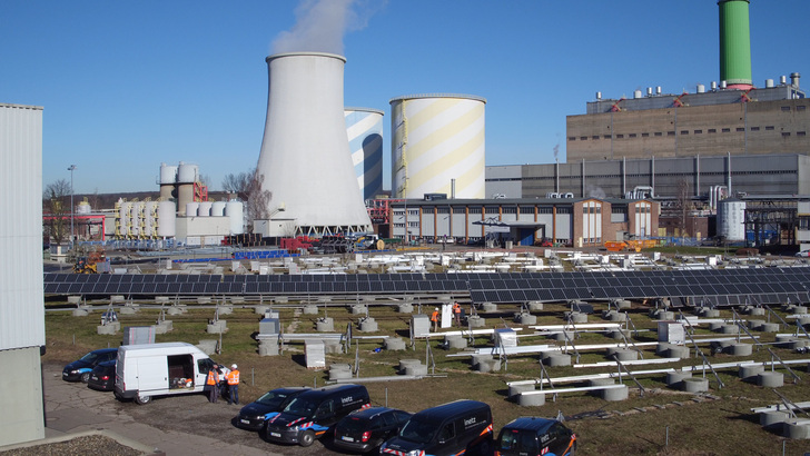 Diese Anlage wurde abgebaut und am neuen Ort wieder in Betrieb genommen, erfolgreich. - © Eins Energie in Sachsen
