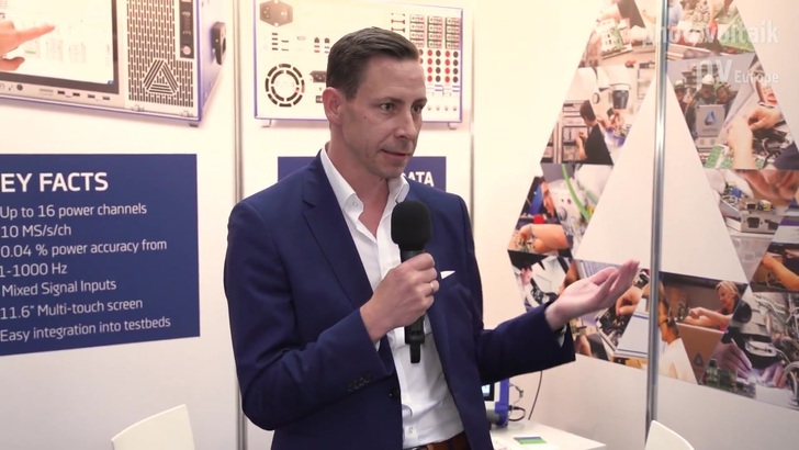 Die Teilnehmer der PV Guided Tour wurden von Christoph Wiedner empfangen, dem CPO von Dewetron.. - © Vorsatz Media
 Die Teilnehmer der PV Guided Tour wurden von Christoph Wiedner empfangen, dem CPO von Dewetron..