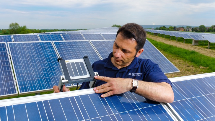 Der Energy-Yield-Test macht Aussagen über den Solarertrag in einer bestimmten Klimazone.