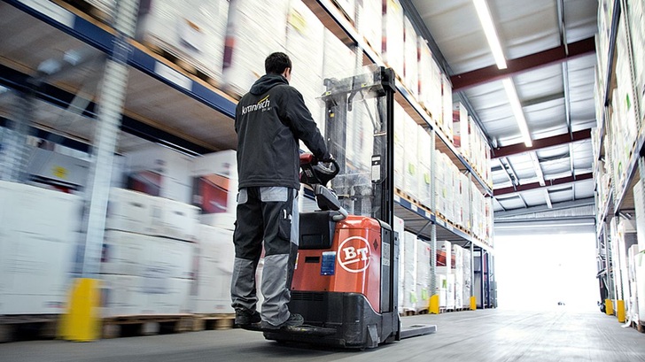 Kluge Vorratshaltung oder vertragliche Vereinbarungen helfen, bei Engpässen nicht im Regen zu stehen.