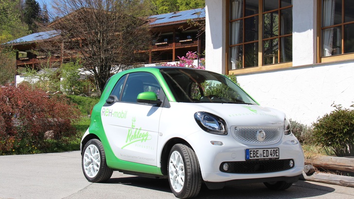 Im Berghotel Rehlegg gehören nachhaltige Mobilität und Wellness zusammen.