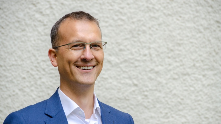 André Hückstädt von der Umweltbank spricht im Interview über Stromlieferverträge, sogenannte PPA.