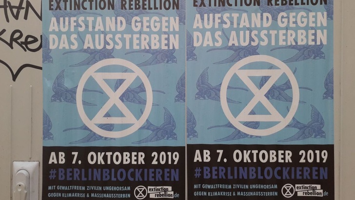 So kündigen sich Veränderungen an: Aufruf der Extinction Rebellion für den 7. Oktober.