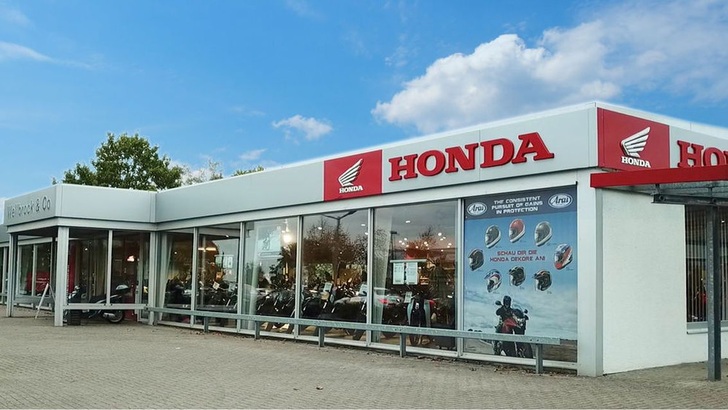 Diese Autohaus in Lilienthal bei Bremen stellt sich die neue Zeit ein.