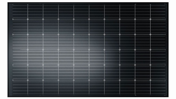 Das Modul Vision 60M build das erste Standardmodul, das als geregeltes Bauprodukt gilt. - © Solarwatt

