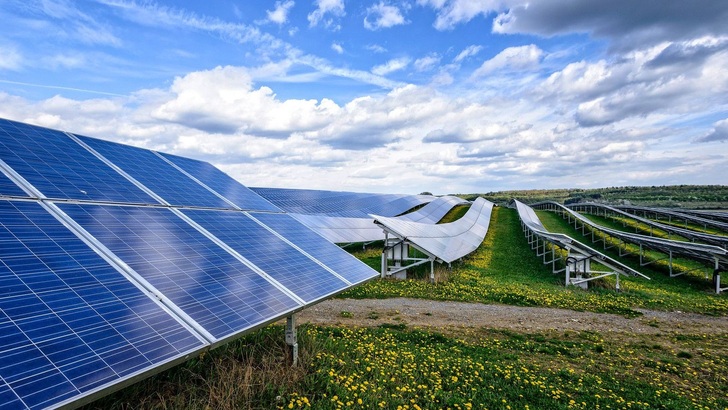 Wartung und Betrieb von Photovoltaikanlagen: Enovos wird durch die Übernahme zu einem der größten Player in diesem Geschäft. - © Enovos
