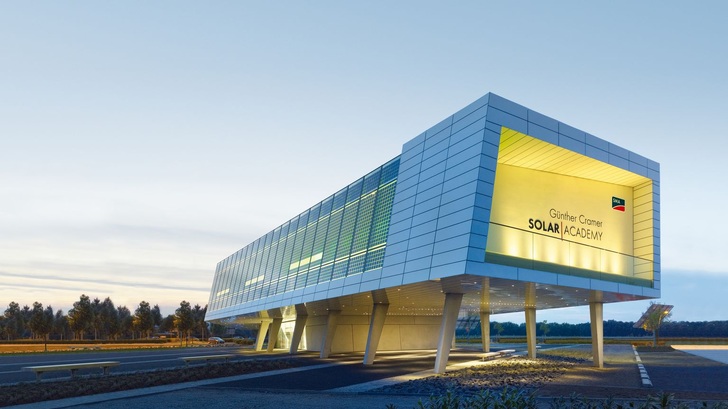 Die Solarakademie von SMA in Niestetal. Gelernt und trainiert wird weltweit.