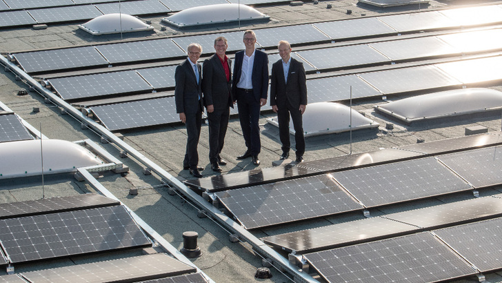 Drei nutzt den kompletten Solarstrom direkt im eigenen Haus, um damit das steigende Datenvolumen durch das Internet zu schieben.