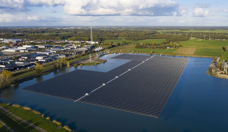 Floating-PV: Das fertige Projekt Sekdoorn bei Zwolle in Holland.