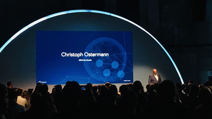 Im Berliner E-Werk: Christoph Ostermann stellt die neuen Abo-Modelle vor.