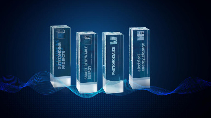 Interessenten können sich jetzt um die begehrten Smarter E Awards bewerben. - © Solar Promotion
 Interessenten können sich jetzt um die begehrten Smarter E Awards bewerben.