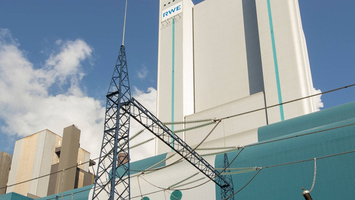 Das Kohlekraftwerk Niederaußem bei Grevenbroich ist eine Dreckschleuder.