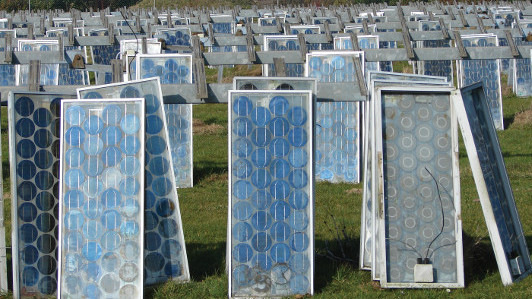 Auch in Österreich steigen in den nächsten Jahren die Mengen von Altmodulen zur Verwertung.