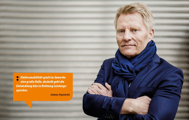 Dr. Andreas Piepenbrink  ist Geschäftsführer von E3/DC. Nach dem Studium der -Elektrotechnik und Promotion in Regelungstechnik hat er einige Jahre in Führungspositionen der Automobiltechnik gearbeitet, darunter fünf Jahre bei ZF Friedrichshafen als Leiter der Getriebehydraulik und vier Jahre bei Karmann als Bereichsleiter für Elektronik und Geschäftsführer für Engineering-Dienstleistungen. Seit 2010 hat er als CEO die E3/DC GmbH in Osnabrück aufgebaut.