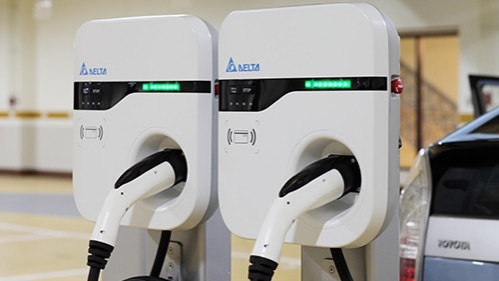 Deltas hat EV-Ladegeräte für alle Ladestellen und Applikationen.