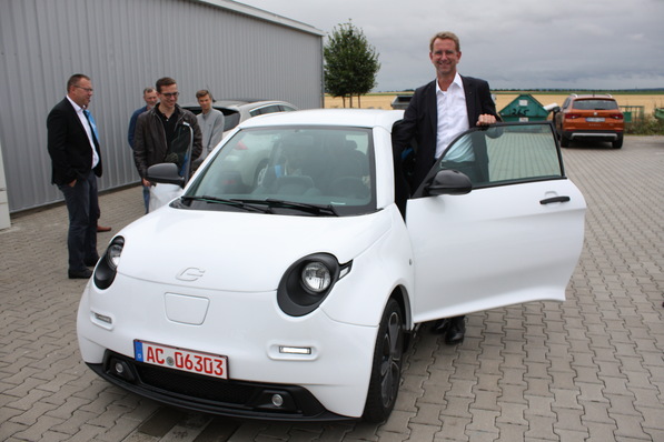 Vorstellung des E-Go beim Tag der offenen Tür der Priogo ag in Zülpich.